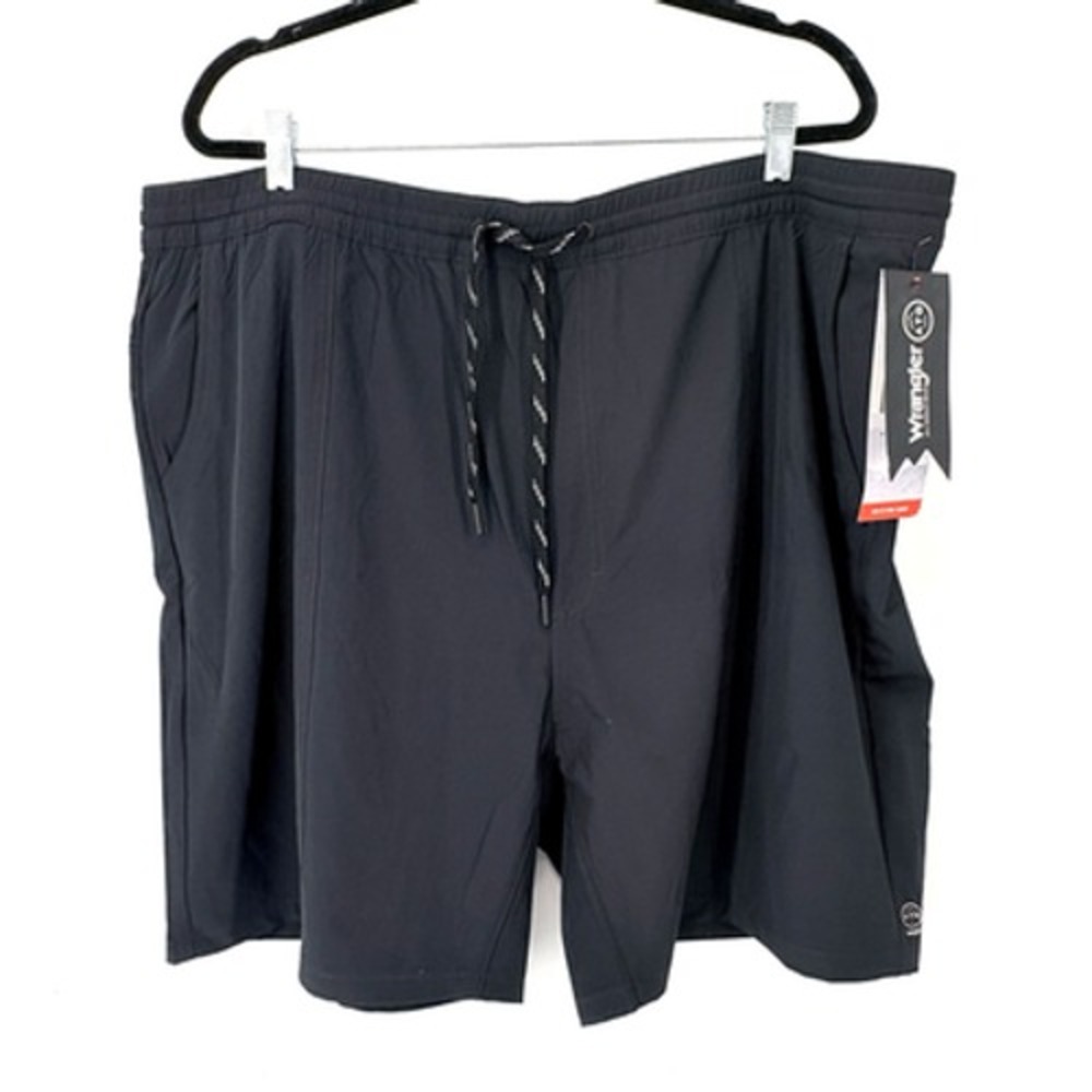 Wrangler ATG Athleisure Gym to Trail Shorts Mens XXL Black New NWT